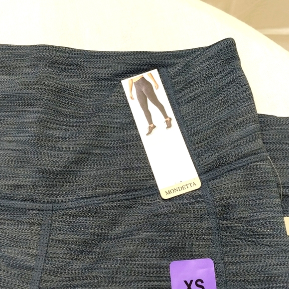 Mondetta Jacquard Leggings. Various sizes - Picture 3 of 7